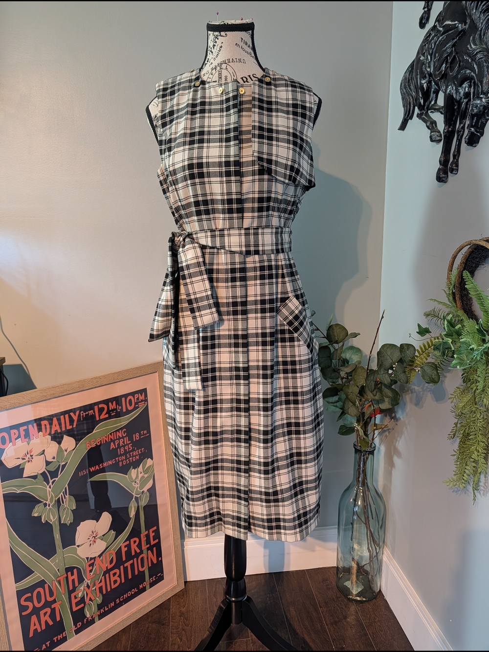 Liz Claiborne Black and White Plaid Sleeveless Midi Dress with Waist Tie Size 8